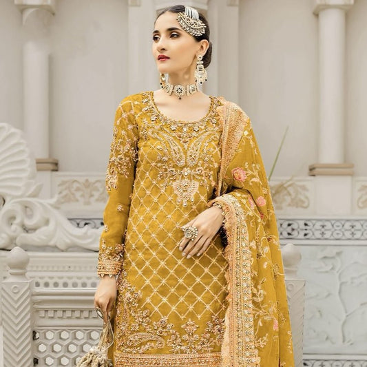 Exclusive Pakistani Designer Hit Wedding & Party Wear Suit In Haldi Ceremony