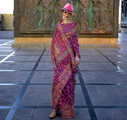 Magenta Color Handloom Weaving Paithani Silk Saree