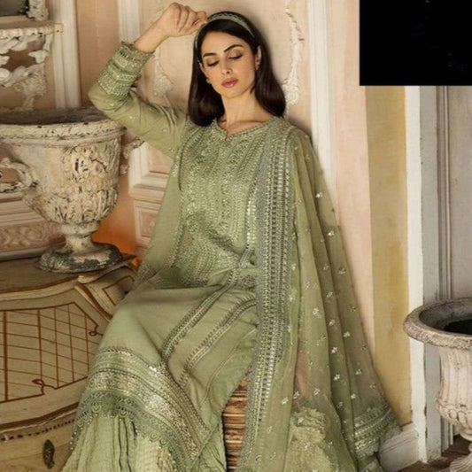 Luxury Lawn Collection 2023 Heavy Pakistani Suit