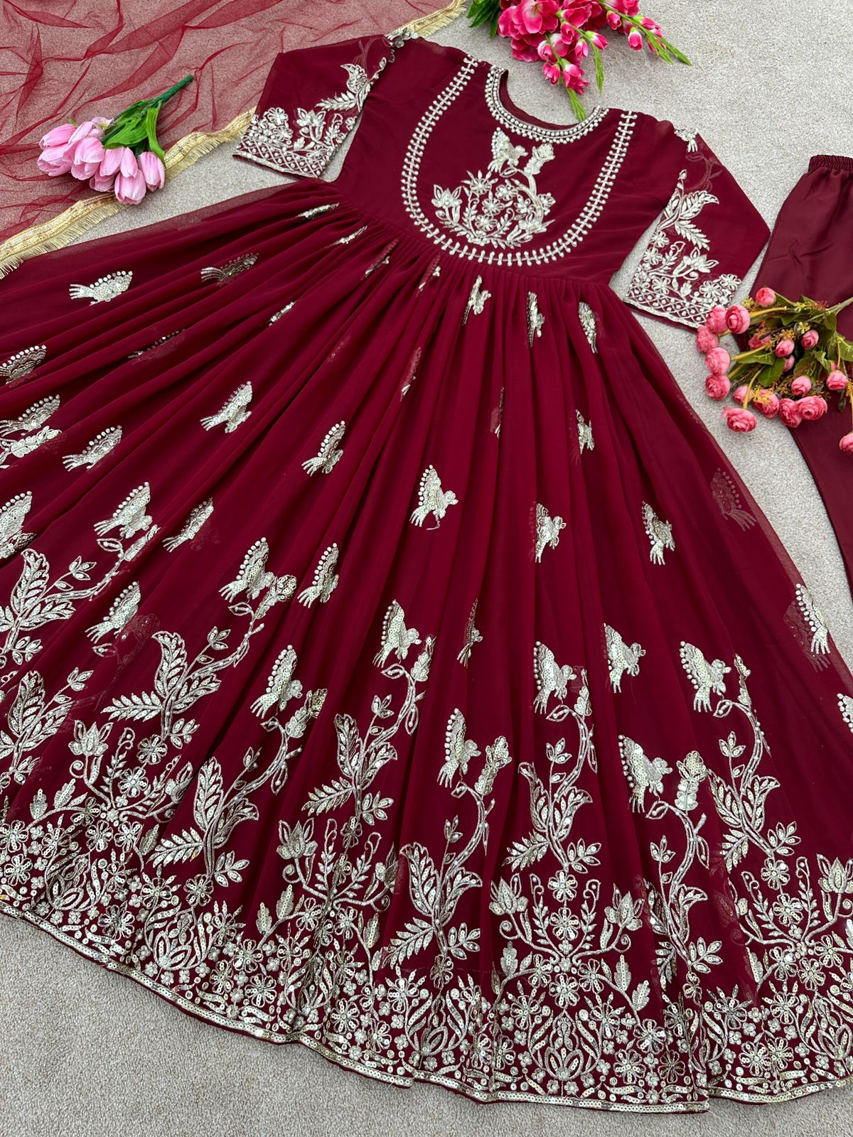 Diwali-Special-Indian-Formal-dresses-for-Women (18) - StylesGap.com