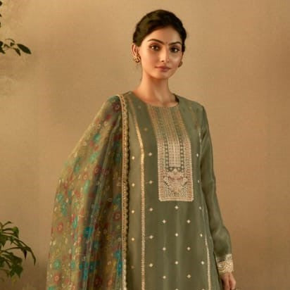 Green Pure Zari Banarasi Tissue Festive Wear Salwar Suit