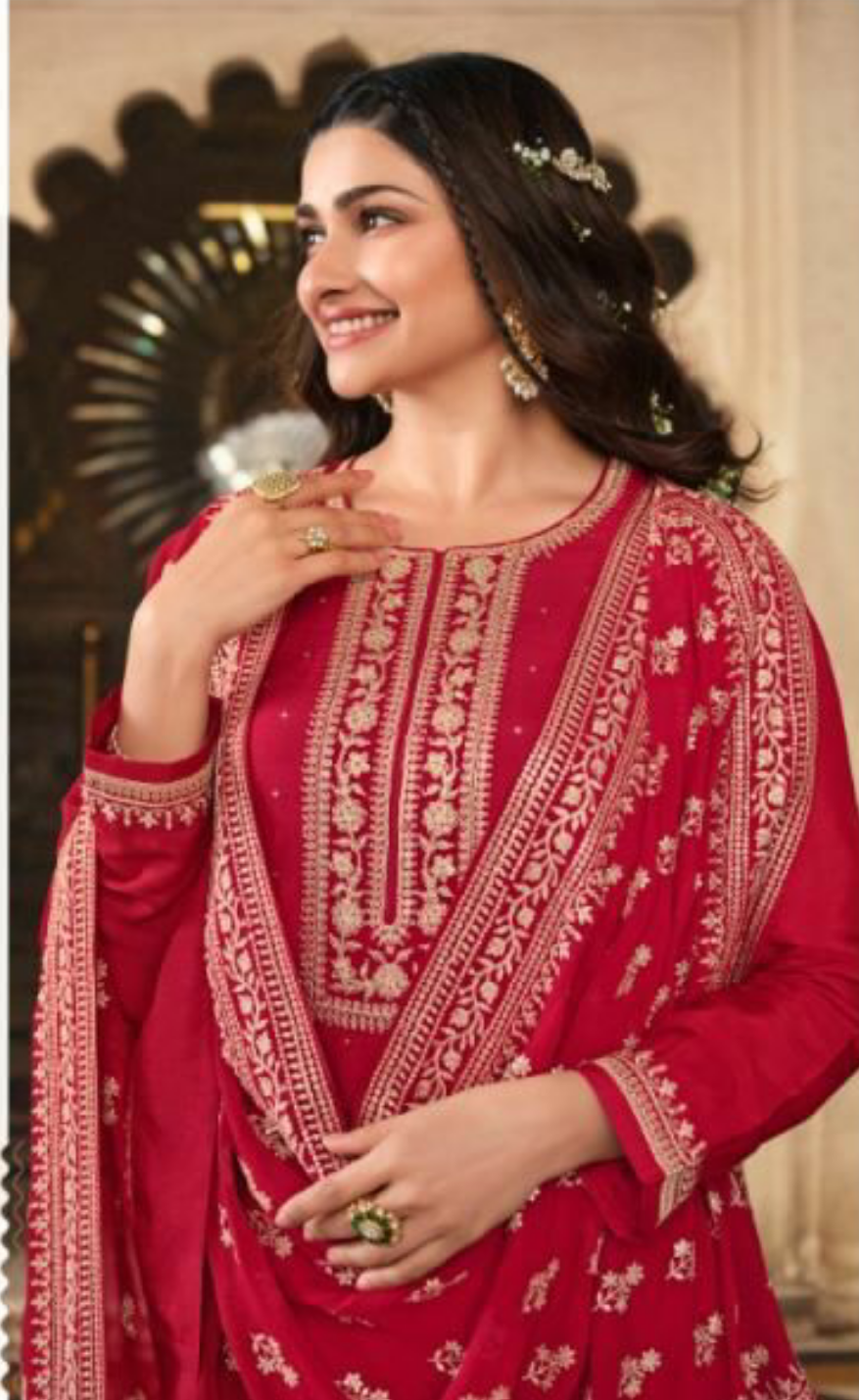 Aggregate more than 230 embroidered silk salwar suits latest